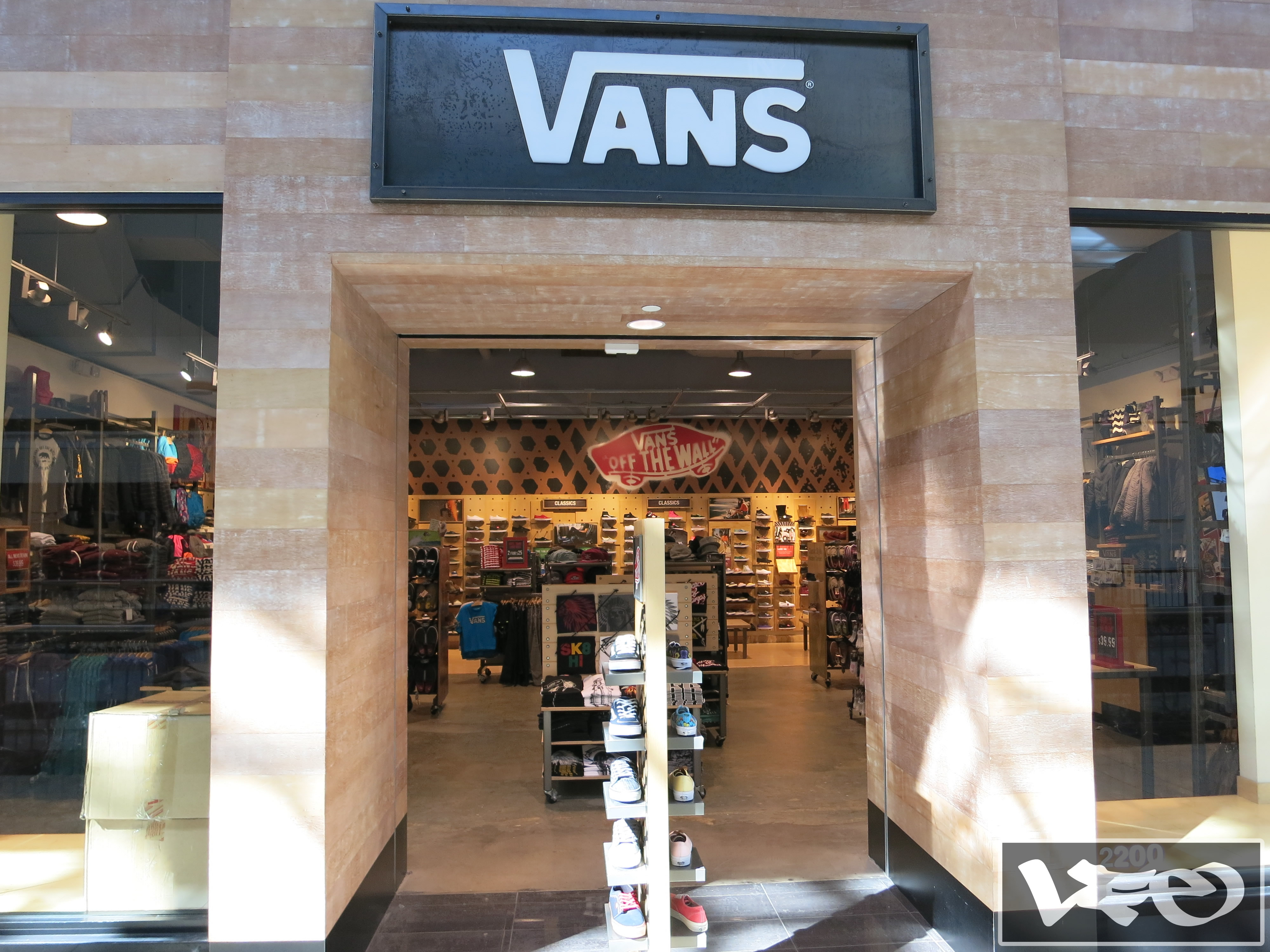 vans off the wall stores near me